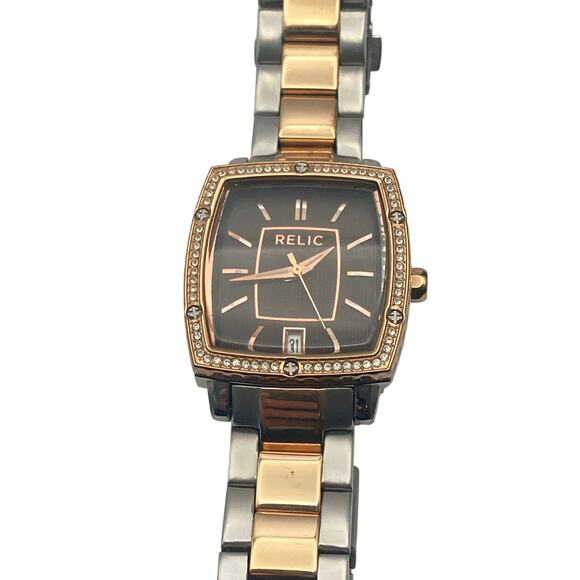 Relic ZR34175 Womens Watch 30mm Rose Gold - New Battery - WR 30m Wrist 5.25 - Picture 1 of 11
